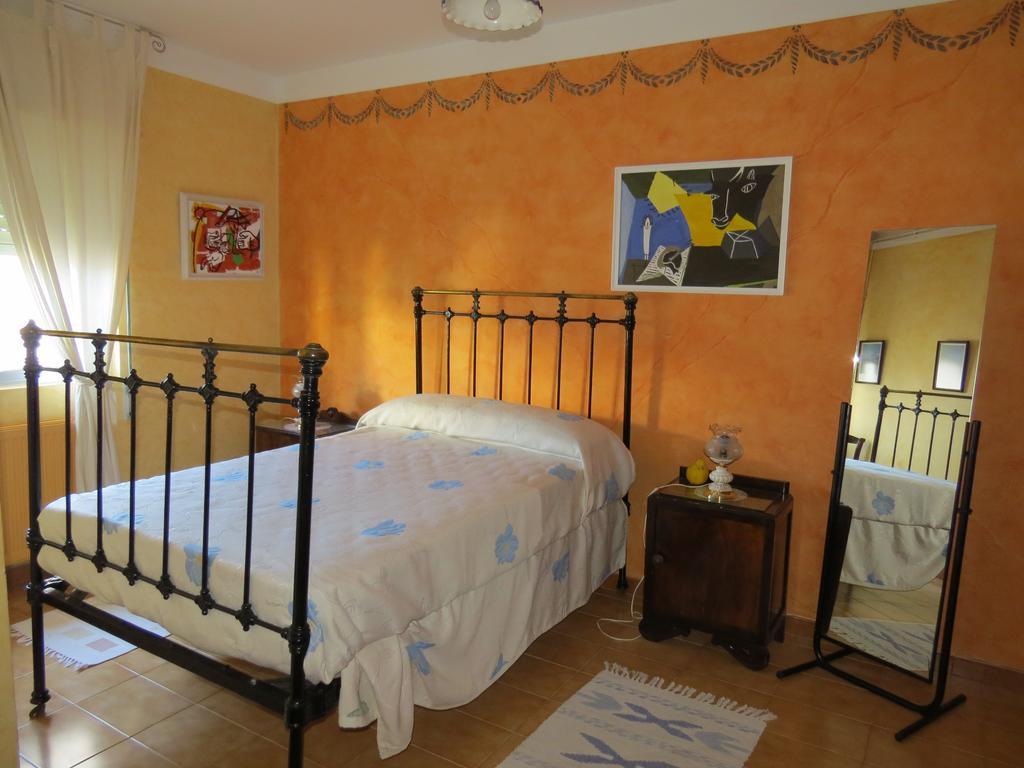 Madrigalejo Del Monte Casa Rural La Conejera מראה חיצוני תמונה